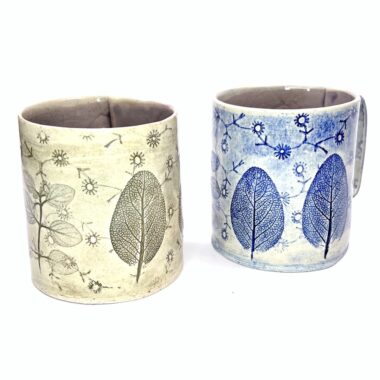 doora ceramics: handbuilt ceramics with plants & lace